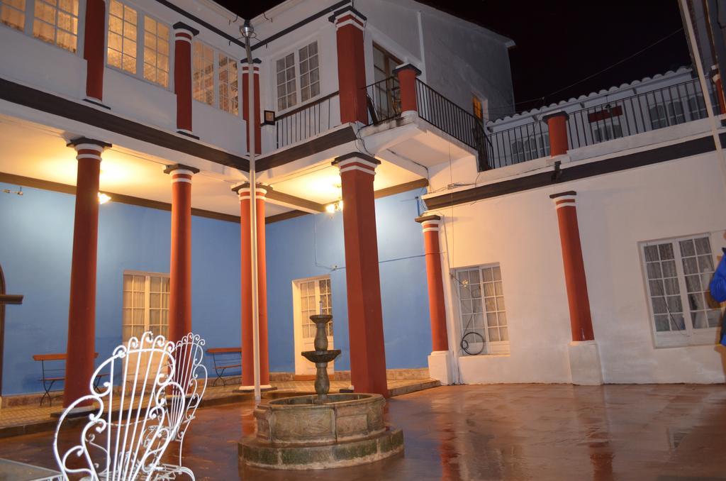 Casa Solariega Hostal B&B Sucre Luaran gambar
