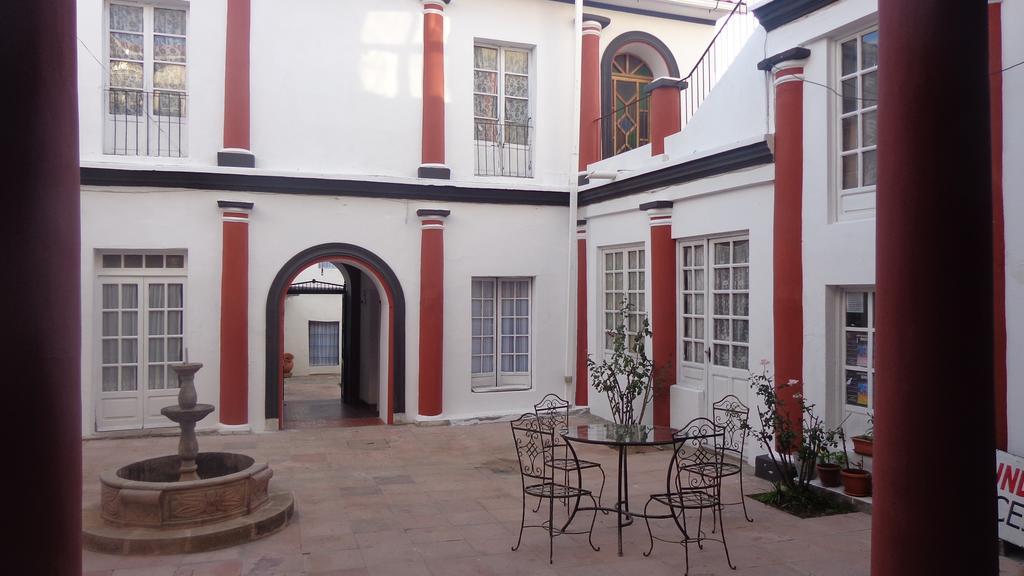 Casa Solariega Hostal B&B Sucre Luaran gambar