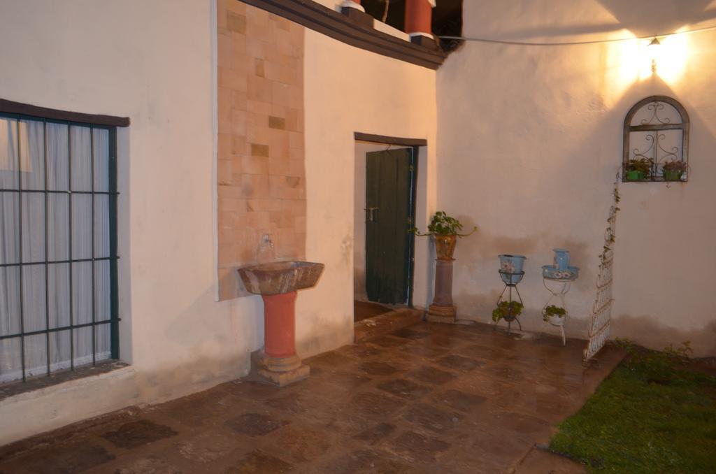 Casa Solariega Hostal B&B Sucre Luaran gambar
